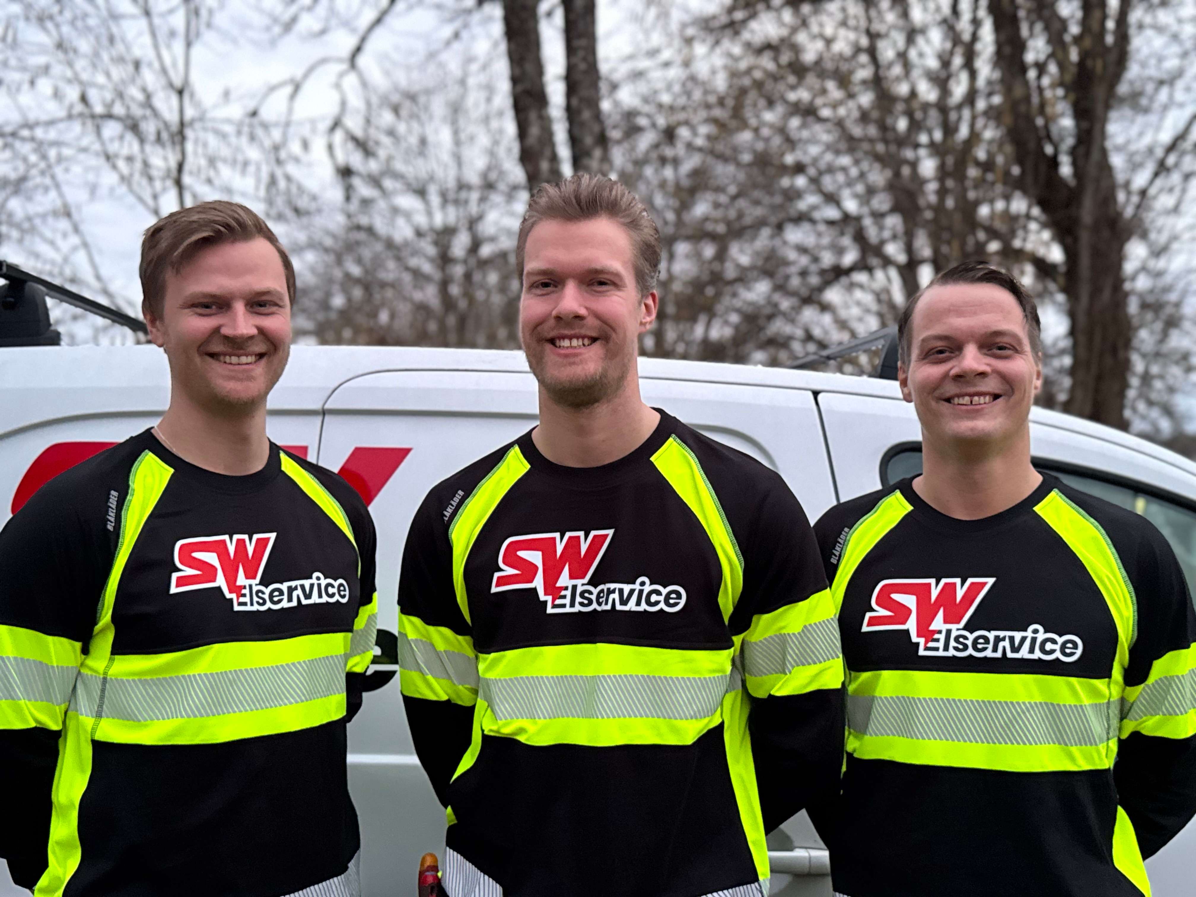 SW Elservice-teamet framför servicefordon